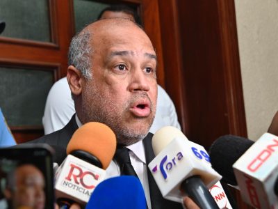 Abogado de Santiago Hazim insiste en que medida de coerción del caso SeNaSa tiene “graves vicios” legales