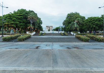 Alcaldía del Distrito Nacional limpia vías donde se realizaron celebraciones de Año Nuevo