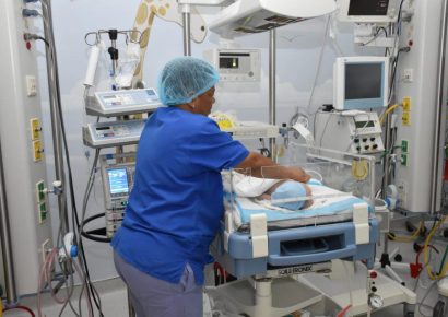 Gobierno dominicano reduce mortalidad neonatal en 16 % durante 2025