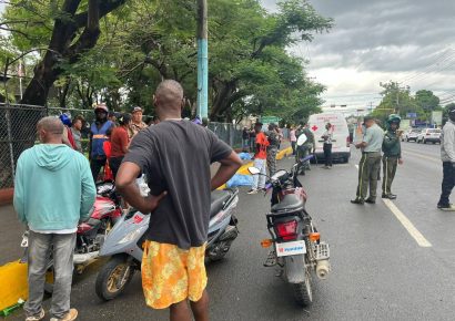 Dos personas pierden la vida tras ser atropelladas por una yipeta en SPM