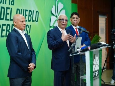 Fuerza del Pueblo denuncia deuda pública creció a un ritmo de US$110 millones diarios en el 2025