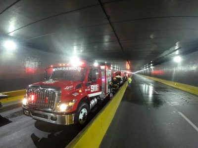 Se normaliza el tránsito en la avenida 27 de Febrero tras incendio vehicular en el túnel