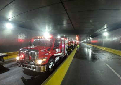 Se normaliza el tránsito en la avenida 27 de Febrero tras incendio vehicular en el túnel