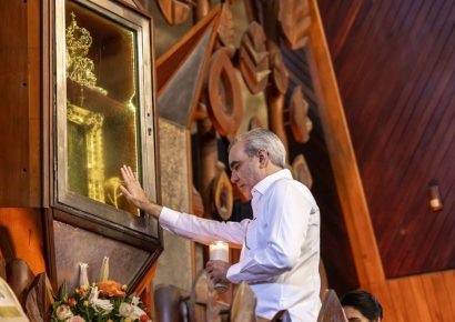 Presidente Luis Abinader eleva oración por el pueblo dominicano, pero no asiste a actos por motivos de salud