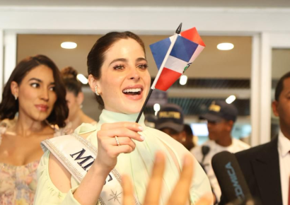 Fátima Bosch, Miss Universo 2025, llega a RD con agenda de concienciación sobre el autismo