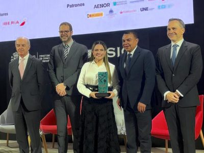 Hospital Hugo Mendoza recibe máximo reconocimiento en el Premio Iberoamericano de la Calidad