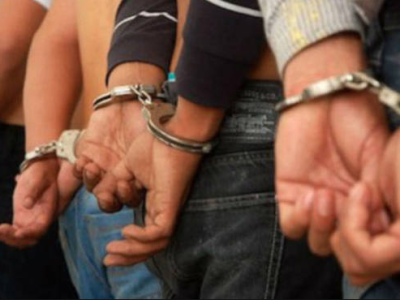 Apresan a hermanos que intentaban asaltar una banca de lotería en Espaillat