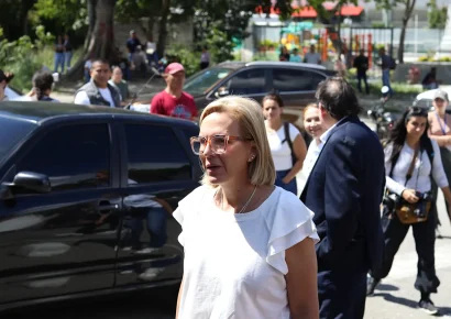 Hija de Edmundo González afirma haber sido víctima de «presiones» para que su padre abandone «su lucha»