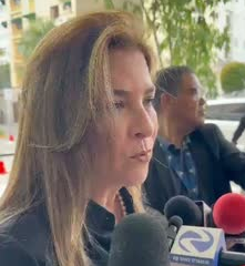 Carolina Mejía expresa pesar por la muerte de Ramón Alburquerque: “Nos embarga un dolor muy grande”