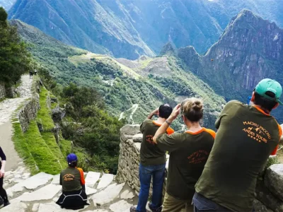 Desprendimiento de tierra obliga al cierre del camino amazónico hacia Machu Picchu