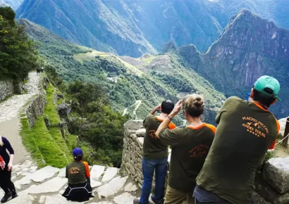 Desprendimiento de tierra obliga al cierre del camino amazónico hacia Machu Picchu