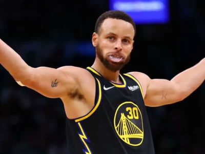 Curry vence a Giannis, Spurs opacan a Doncic, Magic y Raptors festejan sobre la bocina