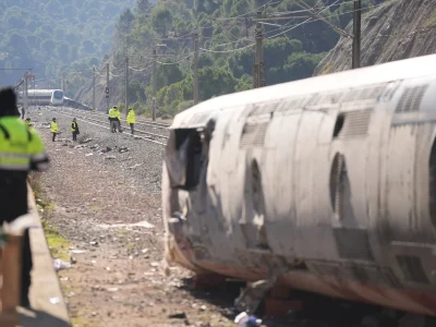 Investigadores señalan una fractura en la vía como posible causa del descarrilamiento del tren Iryo en Adamu