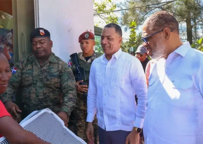 Gobierno brinda atención médica y asistencia social a comunidades vulnerables de Dajabón