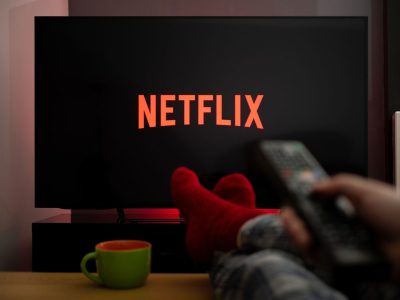 Netflix amplía el acuerdo con Sony para emitir películas tras su estreno en cines