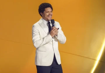 Trevor Noah conducirá los Grammy por sexta y última ocasión