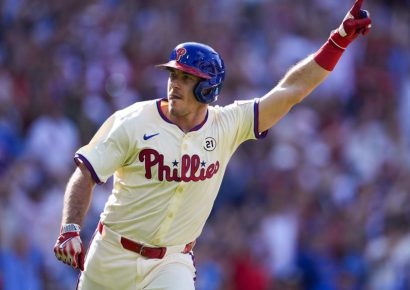 Los Filis acuerdan regreso de J.T. Realmuto por tres temporadas