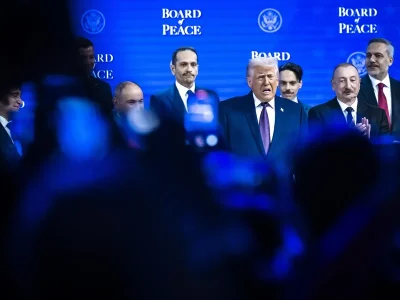 Trump en Davos califica a España de “aprovechada” por no elevar su gasto en defensa al 5 %