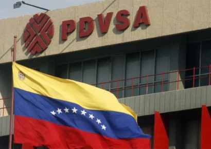 Estatal venezolana PDVSA confirma negociación para la venta de petróleo a EE.UU.