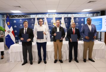 Gobierno estima que Burocracia Cero ha generado ahorros equivalentes al 1.3 % del PIB