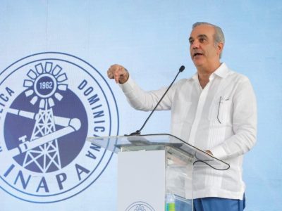 Abinader pone en marcha acueducto de Villa Altagracia; más de 73,000 residentes resultarán favorecidos