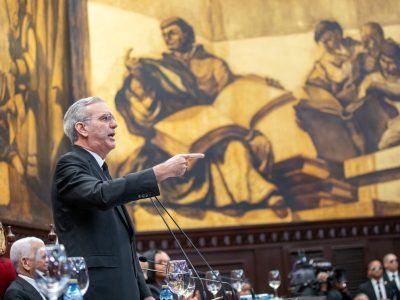 Gobierno impulsa diversificación productiva y apuesta por la industria de semiconductores