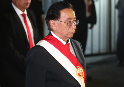 El nuevo presidente interino de Perú será procesado por presunto delito patrimonial