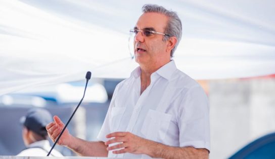 Abinader advierte que la corrupción siempre intenta regresar y asegura que no lo permitirán