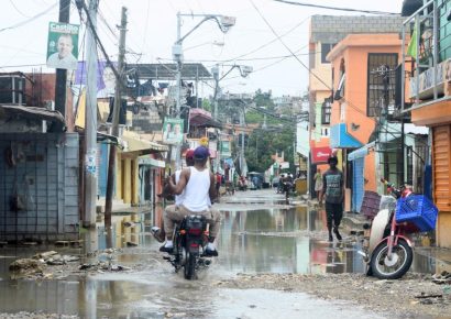 Lluvias mantienen bajo alerta a varias provincias ante riesgo de inundaciones y crecidas