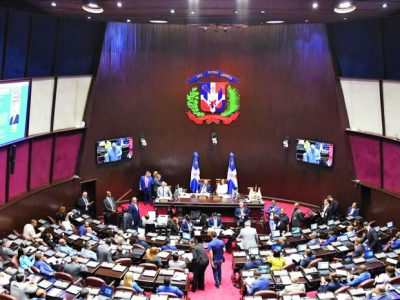 Sindicalistas rechazan la reforma laboral que antes apoyaron