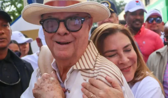 Carolina Mejía asegura que su padre Hipólito Mejía goza de “plena vitalidad” tras cumplir 85 años