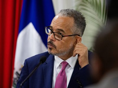 Primer ministro haitiano anuncia ofensiva total contra las bandas para recuperar el control del país