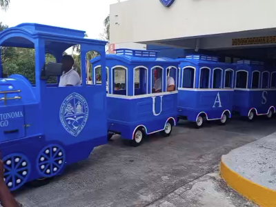 Movilidad Universitaria y comodidad: estudiantes de la UASD aplauden el nuevo tren eléctrico