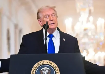 Trump evalúa exigir a los bancos datos sobre la nacionalidad de sus clientes