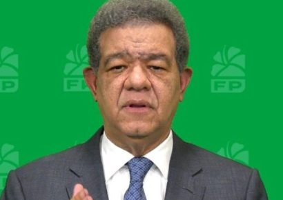 Expresidente Leonel Fernández acudirá este martes a la JCE para renovar su cédula de identidad y electoral