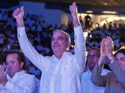 Abinader asegura que el PRM alcanzó el poder por el apoyo consciente del pueblo, no por casualidad