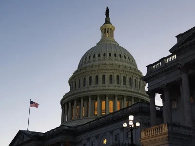 Los republicanos fallan en el Senado y el Departamento de Seguridad Nacional de EE.UU. enfrenta cierre