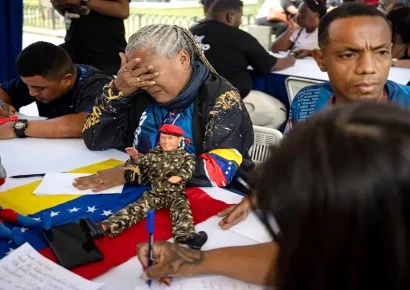 Venezuela enviará «miles» de cartas a EE. UU. en respaldo a Nicolás Maduro y su esposa