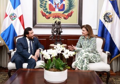 Raquel Peña sostuvo una reunión con el vicepresidente de El Salvador para fortalecer la cooperación bilateral