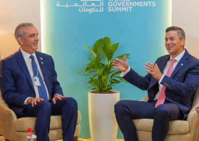 Presidente Abinader promueve uso de hub logístico dominicano para dinamizar exportaciones agrícolas de Paraguay