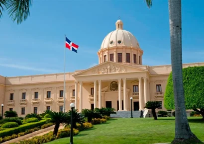 Ejecutivo ordena extradición de dos dominicanos a EE. UU. y de un ciudadano polaco a Polonia