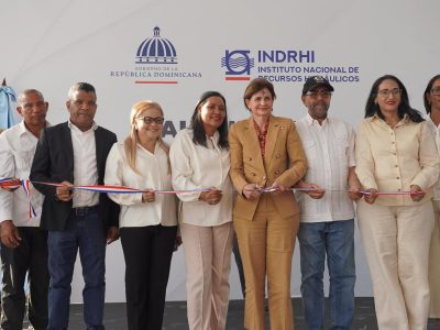 Vicepresidenta Raquel Peña encabeza entrega de obras hidráulicas en el río Tábara, Azua