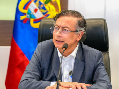 Gustavo Petro denuncia intento de asesinato mientras volaba en helicóptero