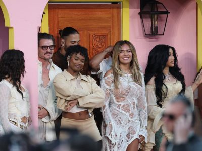 Karol G, Cardi B, Young Miko, Jessica Alba y Pedro Pascal se unen al show de Bad Bunny en un Super Bowl lleno de sorpresas