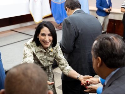 Raquel Arbaje impulsa la lucha contra el cáncer infantil en República Dominicana