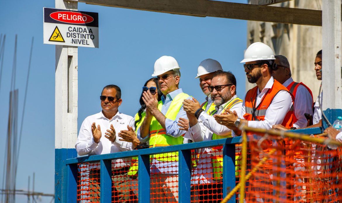 Presidente Abinader inaugura y supervisa obras clave en Santiago Rodríguez