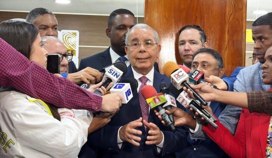 Medina respalda proceso de renovación del documento de identidad y critica lentitud del Gobierno en ejecución presupuestaria