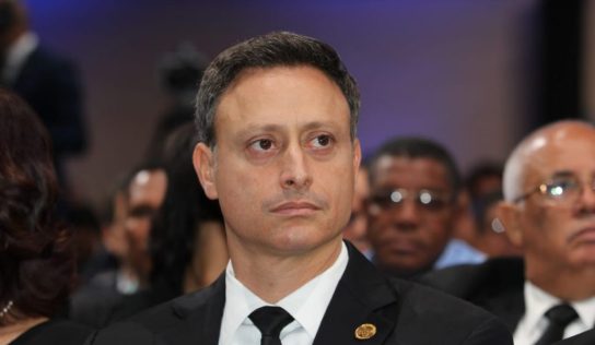 Defensa de Jean Alain pide anular acusación por presunto desacato del Ministerio Público a fallo del TC