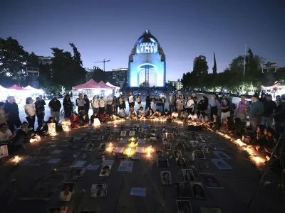 Activistas mexicanos exigen frenar la violencia contra defensores de derechos humanos