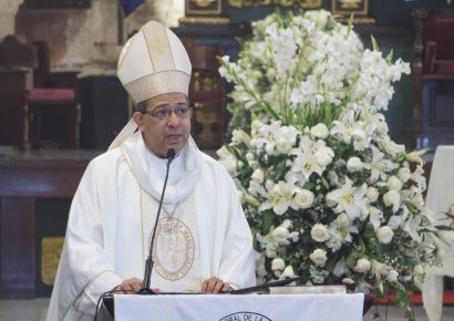 Arzobispo Morel defiende la cesantía y pide equilibrio en la reforma al código laboral